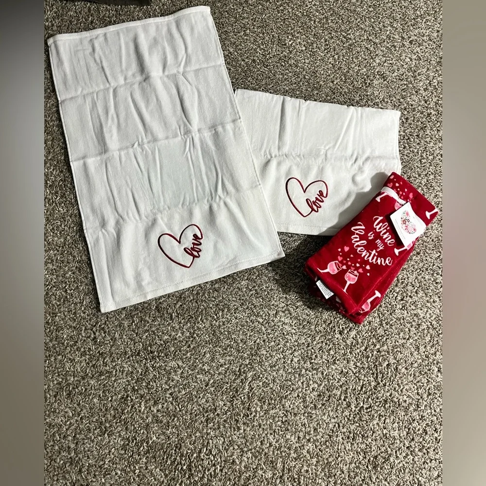 Valentine’s Day towel hand towel set